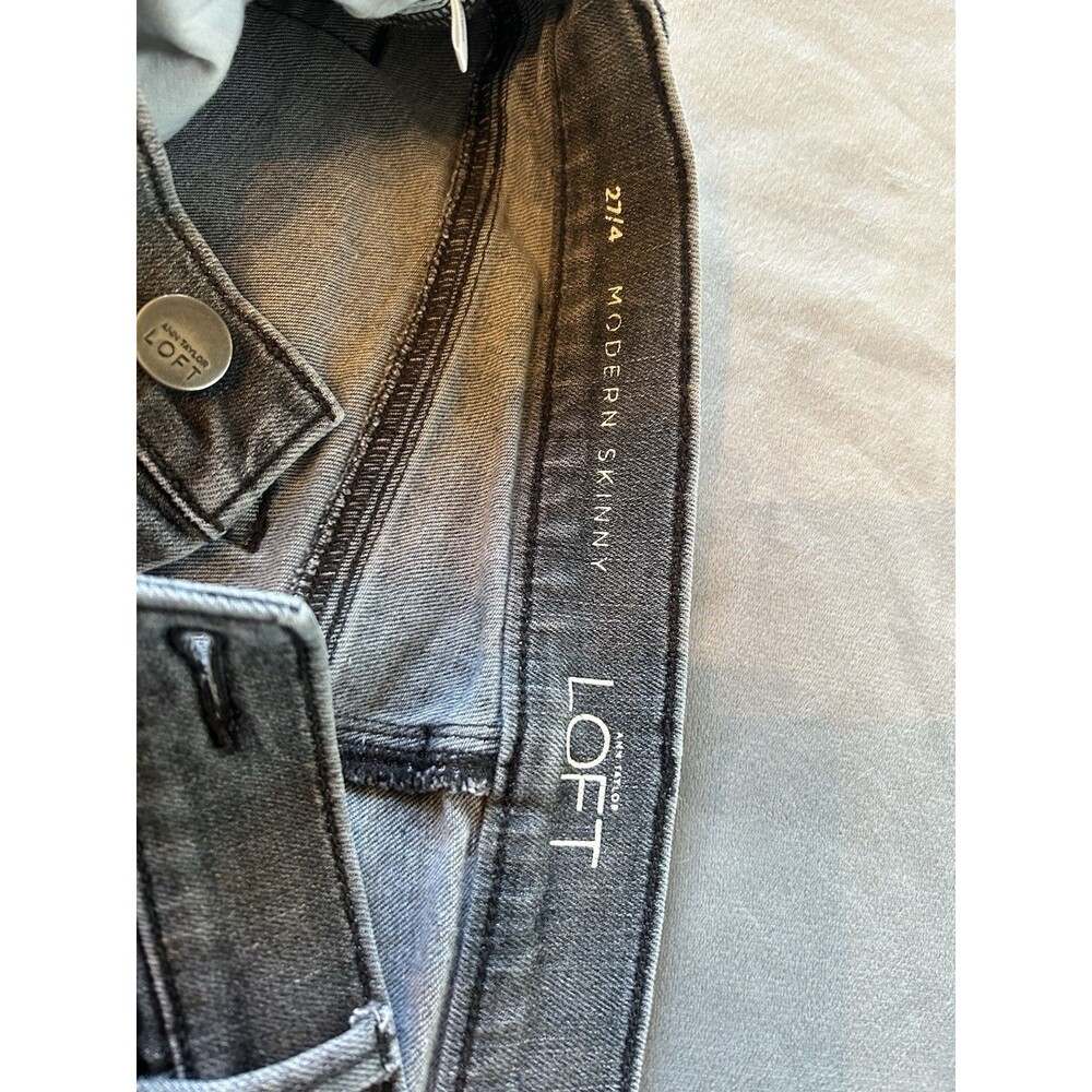 Ann Taylor Loft Women's Modern Skinny Jeans, Size 4, Grey‎ Denim - Picture 4 of 5